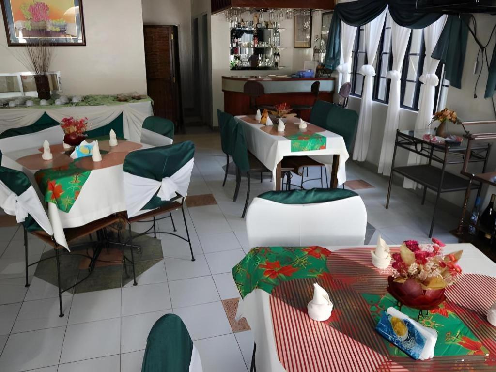 La Esperanza Hotel Kalibo Exterior photo
